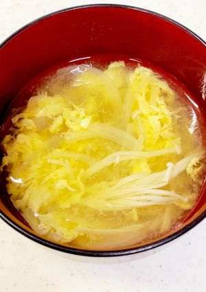 玉ねぎ えのき かきたま味噌汁^^-レシピのメイン写真