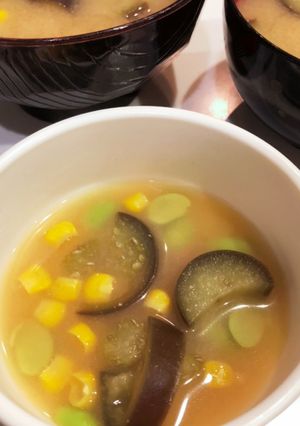 夏野菜☆茄子とコーンと枝豆のお味噌汁-レシピのメイン写真