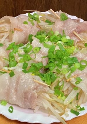 もやしの豚バラ肉巻き蒸し-レシピのメイン写真