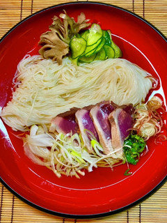 薬味たっぷり鰹のたたき舞茸出汁素麺-レシピのメイン写真