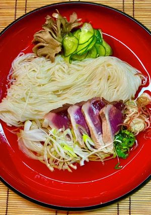 薬味たっぷり鰹のたたき舞茸出汁素麺-レシピのメイン写真