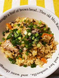 簡単だよ〜☆鯖缶で炊き込みご飯-レシピのメイン写真