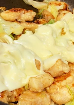 鶏胸肉とキャベツのチーズ焼き-レシピのメイン写真