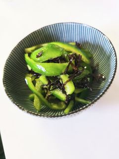 超簡単☆ピーマンと塩昆布の胡麻油和え-レシピのメイン写真