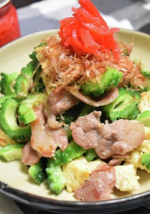 にがうりと豚肉の塩麴ゴーヤチャンプル-レシピのメイン写真
