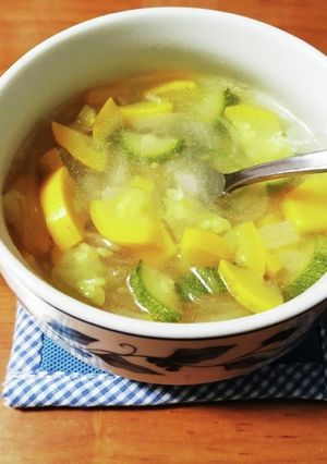 簡単　ズッキーニの春雨スープ　あっさり味-レシピのメイン写真