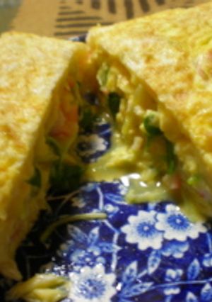 かにかまとかいわれ大根の玉子焼き-レシピのメイン写真