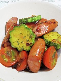 ズッキーニとウインナーの麺つゆバター炒め-レシピのメイン写真