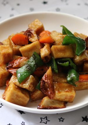 美味しい激安メニュー♪高野豆腐の揚げ煮-レシピのメイン写真