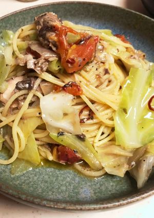 サバ缶とキャベツのペペロンチーノ風パスタ-レシピのメイン写真