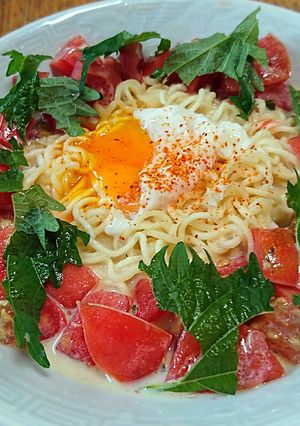 豆乳トマトの冷やしラーメン半熟卵のっけ-レシピのメイン写真