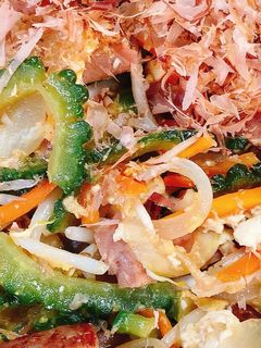 野菜たっぷり!美味しいゴーヤチャンプルー-レシピのメイン写真