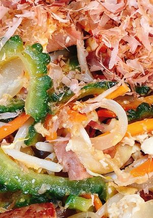 野菜たっぷり！美味しいゴーヤチャンプルー-レシピのメイン写真