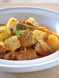 豚肉とじゃがいものパプリカワイン煮-レシピのメイン写真