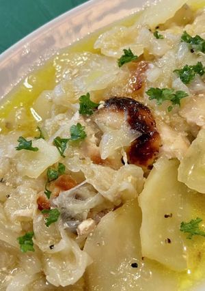 鶏肉と新じゃがと玉ねぎの蒸し煮-レシピのメイン写真