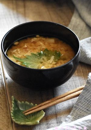夏の味噌汁に大葉！！-レシピのメイン写真
