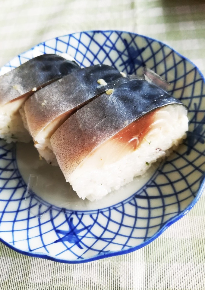 　生のさばから作る絶品鯖寿司-レシピのメイン写真