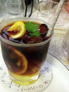 レモンの砂糖漬けでレモンコーヒー-レシピのメイン写真