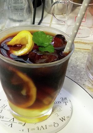 レモンの砂糖漬けでレモンコーヒー-レシピのメイン写真