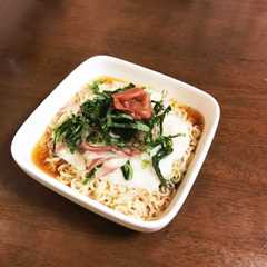 รูปของ とろろと梅の冷やしサッポロ一番ごま味
