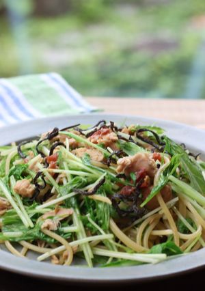 水菜、ツナ、梅肉の和風パスタ-レシピのメイン写真