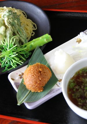 【B級グルメ】白馬つけみそラーメン(春)-レシピのメイン写真