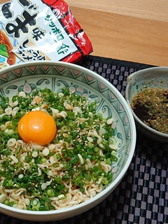 やみつき☆油そば風冷やし卵ラーメン-レシピのメイン写真