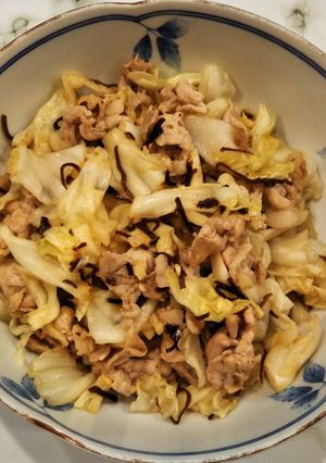 豚こまとキャベツの塩昆布炒め-レシピのメイン写真