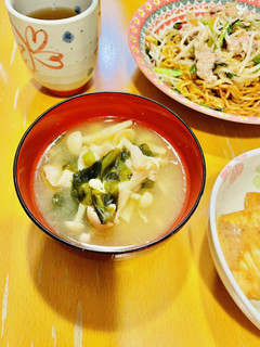 簡単♪ブナピーわかめのスピード豚汁!-レシピのメイン写真