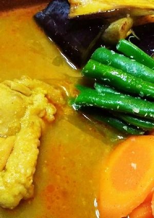 スパイスカレーのつけ合わせ勢揃い-レシピのメイン写真