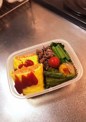 冷凍オムライスと残り物弁当-レシピのメイン写真
