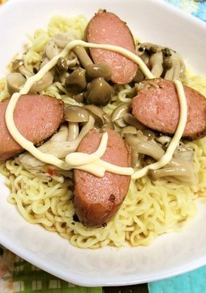 ソーセージのっけ、冷やしサッポロ一番-レシピのメイン写真