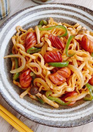 モーニングウィンナーでケチャップ焼きそば-レシピのメイン写真