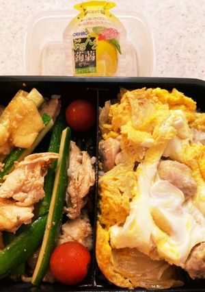 親子丼とサラダチキンサラダ　高校男子弁当-レシピのメイン写真