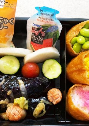 いなり寿司と大根胡瓜漬け　高校生男子弁当-レシピのメイン写真
