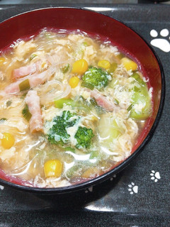 ベーコンとブロッコリーと春雨の中華スープ-レシピのメイン写真
