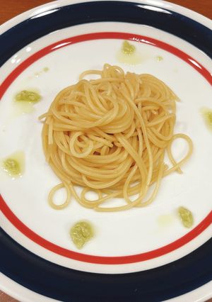 ポン酢バターパスタ　ワサビソース添え-レシピのメイン写真