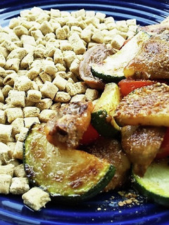犬ご飯 鶏ハツの夏野菜炒め-レシピのメイン写真