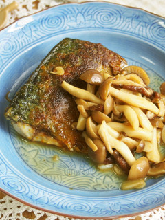 きのこたっぷりソースサバのカレーソテー♪-レシピのメイン写真