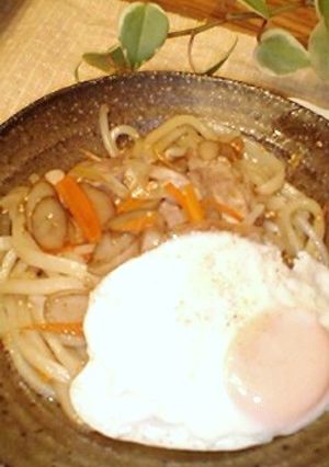 とりごぼう 蒸し焼きうどん♪-レシピのメイン写真