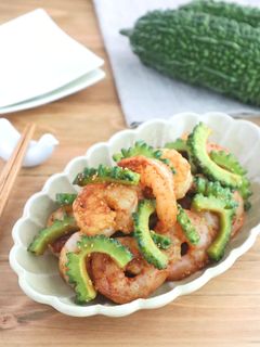 ごはんがすすむ!えびとゴーヤのカレー炒め-レシピのメイン写真