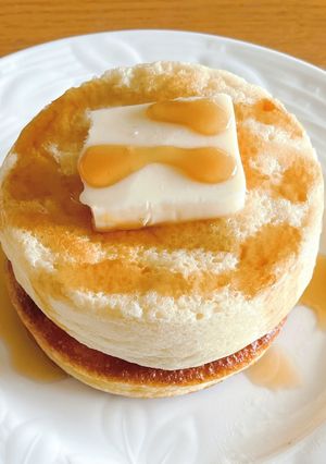 ふわふわプロテインスフレパンケーキ-レシピのメイン写真