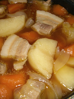 豚の角煮と肉じゃがのコラボ☆-レシピのメイン写真