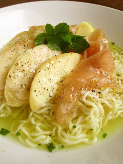 桃とミントの塩ラーメン☆-レシピのメイン写真