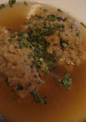 ドイツ料理：レバークヌーデルスープ-レシピのメイン写真