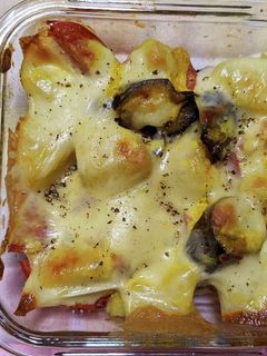 なすとトマトのじゃがカレーチーズ焼き-レシピのメイン写真