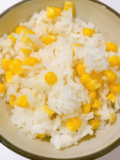 調味料は塩だけ!美味とうもろこしごはん-レシピのメイン写真