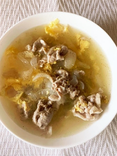 豚肉と玉ねぎのチキンコンソメスープ-レシピのメイン写真