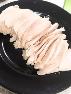 電気圧力鍋0分 ホロホロ鶏胸肉の鶏ハム-レシピのメイン写真
