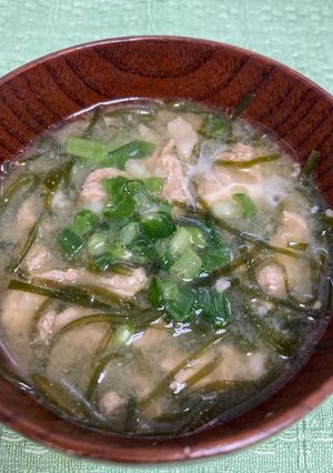切り昆布と豚肉のお味噌汁-レシピのメイン写真